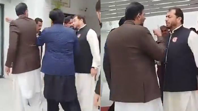 پی ٹی آئی ارکان قومی اسمبلی اقبال  آفریدی اور خرم شہزاد کا پارلیمنٹ  ہاؤس میں جھگڑا ،ویڈیو بھی وائرل 