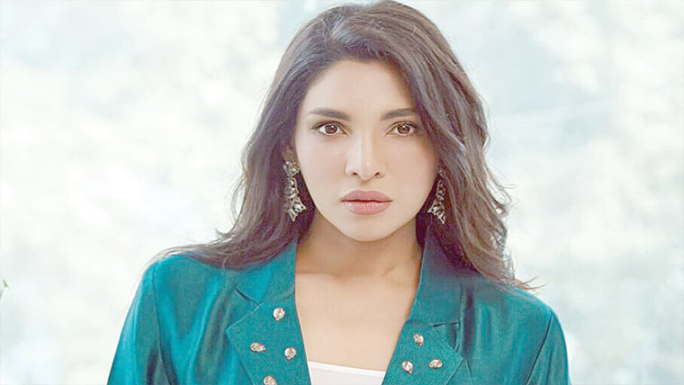 خوشیاں بانٹنے سے بڑھتی اس لئے خوش رہتی ہوں:ژالے سرحدی