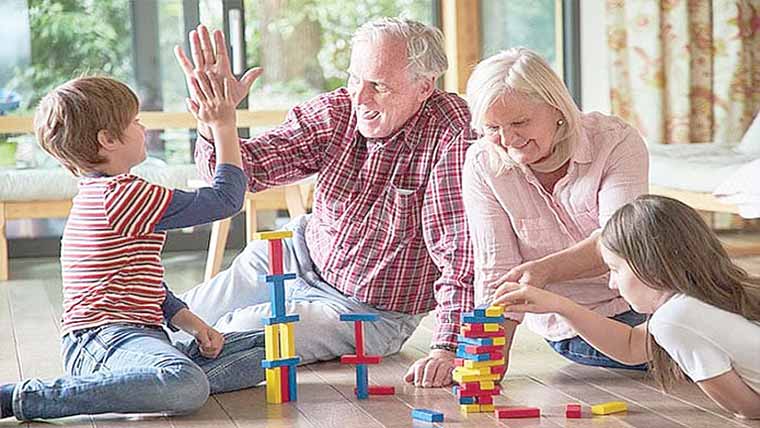  گرینڈ پیرنٹس کو ذہنی دباؤ کی بیماری لاحق ہوسکتی 