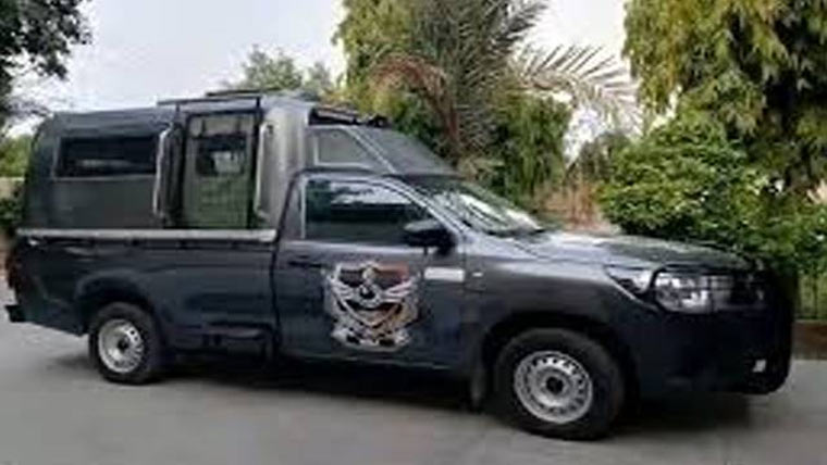  پیرا فورس کا کریک ڈاؤن ،ریڑھیاں ضبط کر لی گئیں