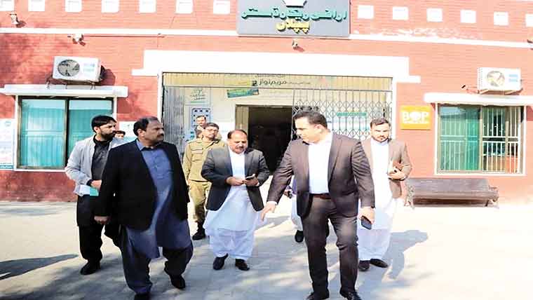  ڈپٹی کمشنر میانوالی کا تحصیل پپلاں کا  تفصیلی دورہ، متعدد اداروں کا معائنہ