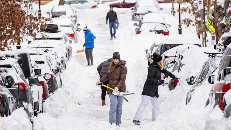 امریکا:شدید برفانی طوفان  سے ہلاکتیں 59 ہو گئیں