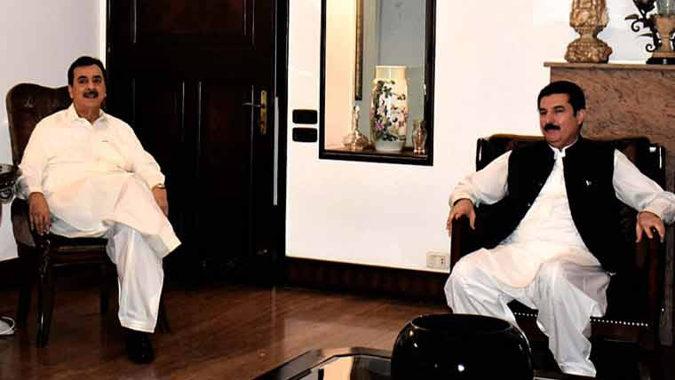  یوسف رضا گیلانی سے فیصل کنڈی کی ملاقات ، تیراہ صورتحال پرتبادلہ خیال