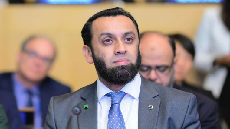 سیاست میں مقابلہ ترقی و خوشحالی کا ہونا چاہئے ،وزیر اطلاعات