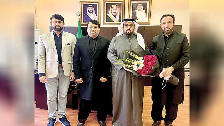 پوئپا کے چیئرمین کی سعودی قونصلر  سے ملاقات ،خدمات پر خراج تحسین 