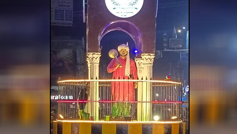 وال آف گجرات کو خوبصورت  لائٹس کے ذریعے سجادیاگیا