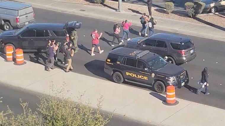 نیویارک :یہودی مرکز پر گاڑی  سے حملہ ،ایک شخص گرفتار