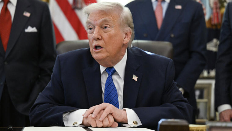 ایران میں 800مظاہرین کی پھانسیاں رکوائی ہیں :ٹرمپ