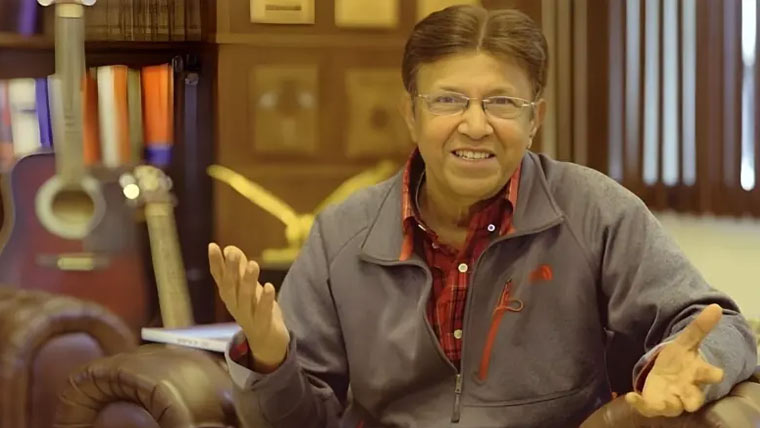 گلوکار عالمگیر پاکستان بنگلادیش  تعلقات کی بحالی پر خوش 