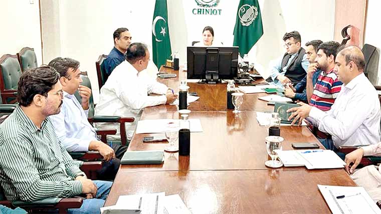 چنیوٹ:ممکنہ سیلاب ، تمام محکموں کو الرٹ رہنے کی ہدایت