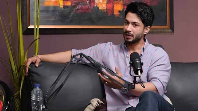 شوٹنگ کے دوران نہ رونے پر  نعمان اعجاز نے تھپڑ مارا:رعید محمد 