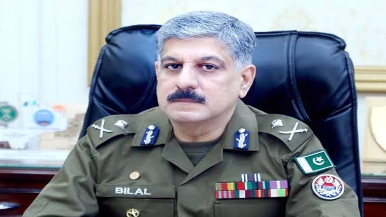 لاہور پولیس شہداء کے اہلخانہ کیلئے ویلفیئر پیکیج، کروڑوں کی ادائیگی
