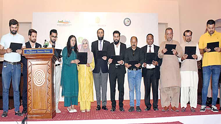  سپورٹس جرنلسٹس کمیٹی بنا کر تجاویز دیں ،عمل ہوگا ،وزیر اطلاعات 