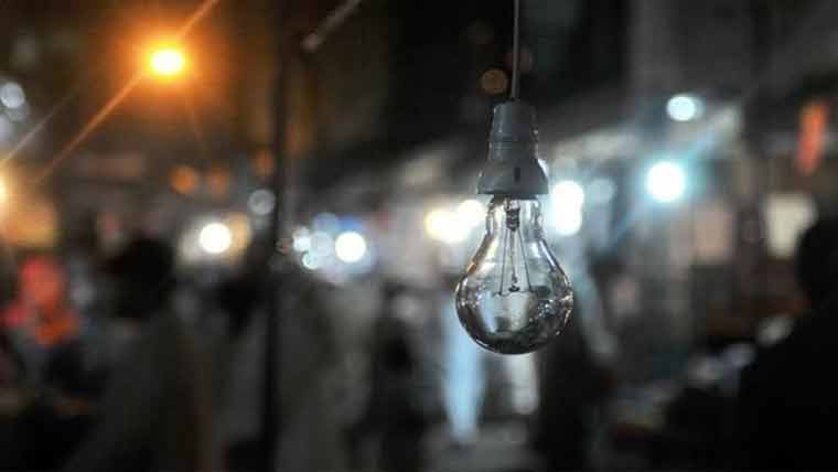  سلانوالی میں8 گھنٹے کی لوڈشیڈنگ ،نظام زندگی مفلوج