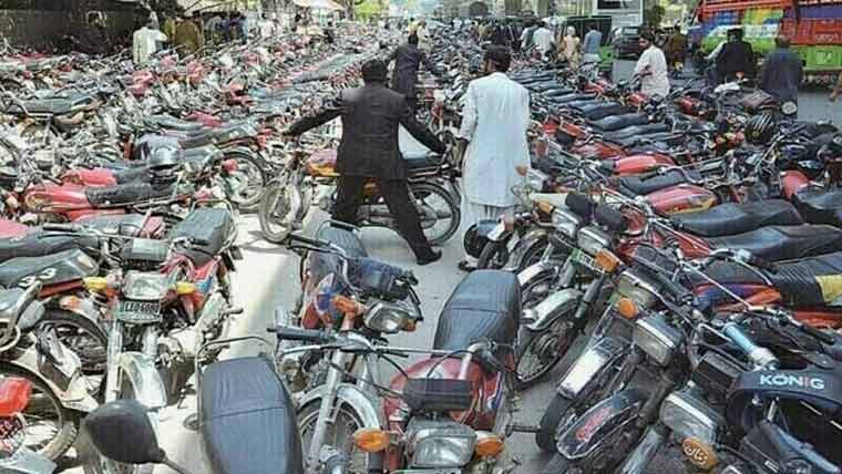 پارکنگ سٹینڈز کروڑوں میں نیلام ،شہریوں سے زائد وصولی 