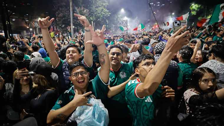 میکسیکو کی فتح کے بعد شائقین کا جشن  زمین میں زلزلے کی لہریں ریکارڈ