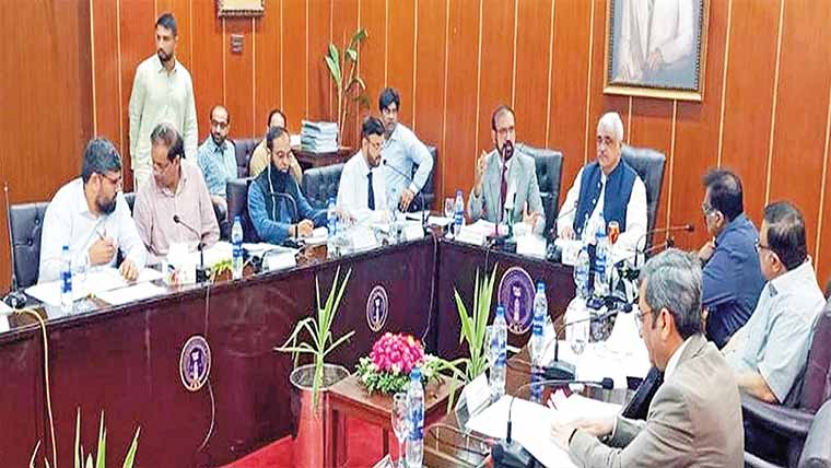  فیصل آباد میڈیکل یونیورسٹی کے سینڈیکیٹ اجلاس میں اہم فیصلے
