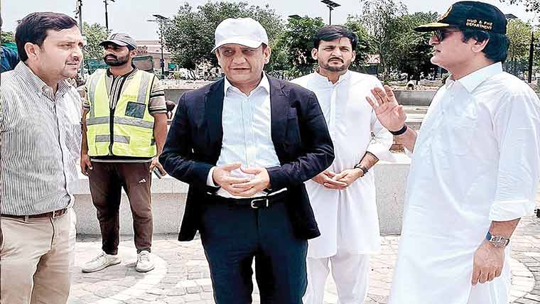 ریلوے سٹیشن: آٹومیٹڈ پارکنگ سسٹم کو جلد فعال کرنیکی ہدایت 