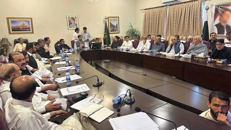 بلوچستان میں طاقت کا استعمال ترک کرکے مذاکرات کئے جائیں : اے پی سی 
