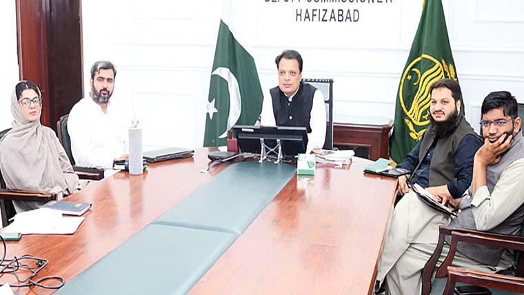 حافظ آباد:ممکنہ سیلاب سے بچائو کیلئے تیاریوں کی ہدایت 