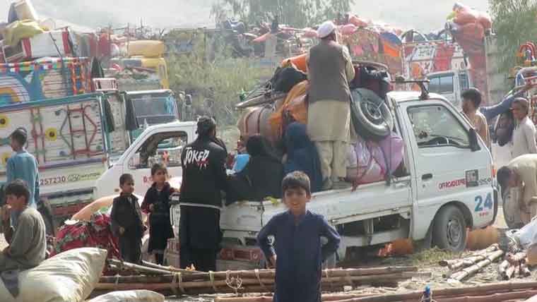ڈیڈ لائن ختم ، افغانوں کو پکڑدھکڑ  میں تیزی لانے کافیصلہ