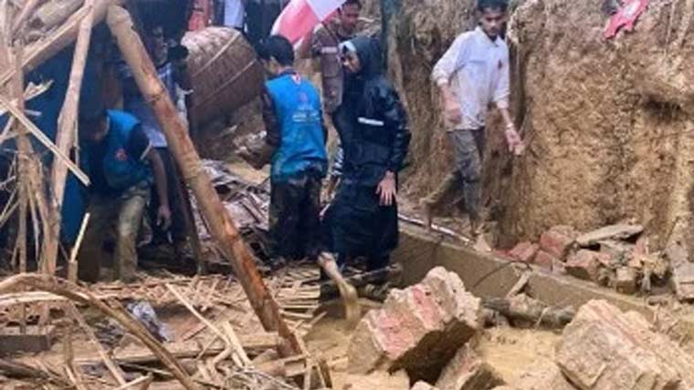 بنگلہ دیش میں سیلاب اور لینڈ سلائیڈنگ، 50 افراد جاں بحق