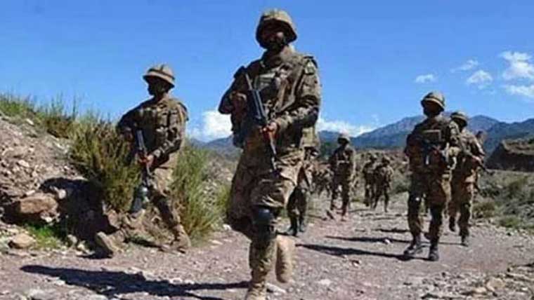 بلوچستان : آپریشن شعبان مزید 5 دہشتگرد ہلاک ، سوراب میں 2 بسوں پر فائرنگ 