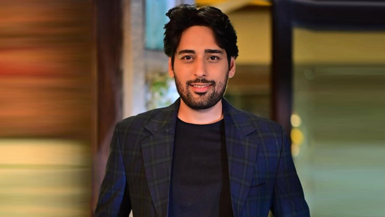 سلمان سعید والدہ کی آخری یادیں  تازہ کرتے ہوئے آبدیدہ 