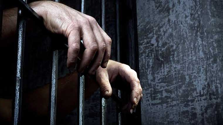 شاہ شمس، پولیس مقابلہ، ڈاکو زخمی حالت میں گرفتار 