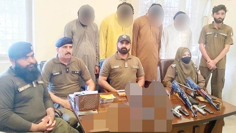 فائرنگ کرنے والے وزیر خیل برادری  کے 4 ملزمان گرفتار، اسلحہ آتشیں برآمد