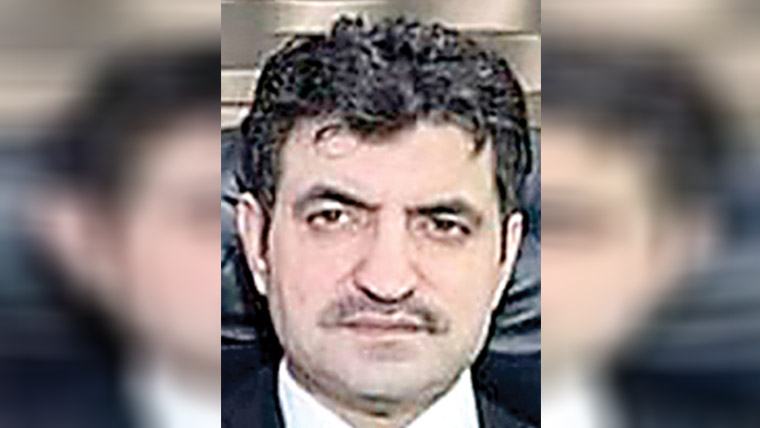  پی ٹی آئی کارکن ، رہنما تنہا 