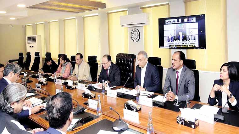 نیشنل فیس لیس سینٹر کی آپریشنل تیاری کو یقینی بنایا جائے ،وزیر خزانہ 
