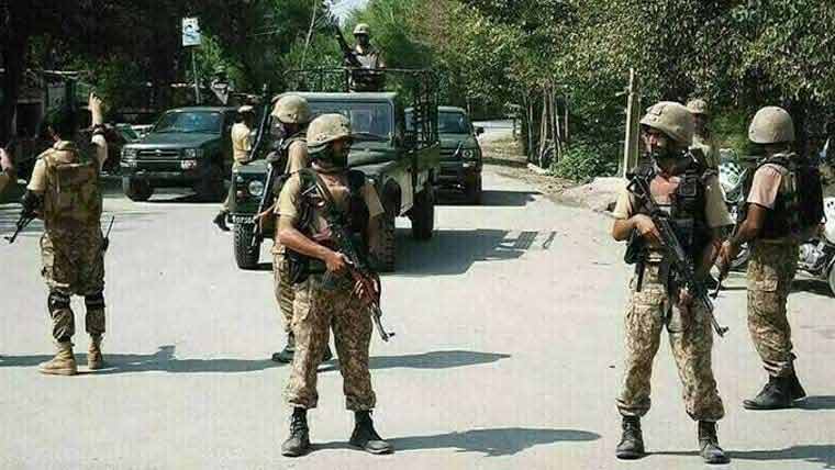 وانا:بارود سے بھری گاڑی خودکش دھماکے سے پہلے تباہ