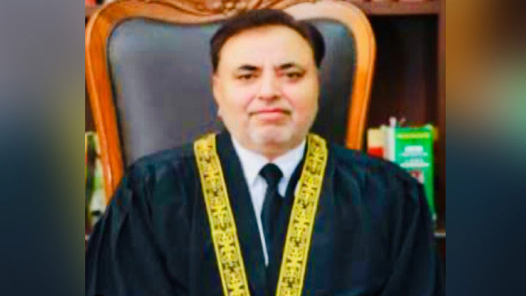  انتخابات شیڈول کے مطابق  ہونگے :چیف الیکشن کمشنرآزاد کشمیر 