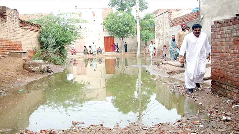 کروڑوں روپے کا نکاسی آب منصوبہ ٹوٹ پھوٹ کا شکار