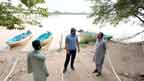  اے سی وزیر آباد کا چناب کے حفاظتی  بندوں ،پانی کے بہائو کا جائزہ 