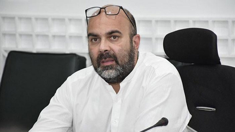 5 دنوں میں پٹرول،ڈیزل اوسطاً 54 روپے مہنگا کیا گیا، تیمور جھگڑا