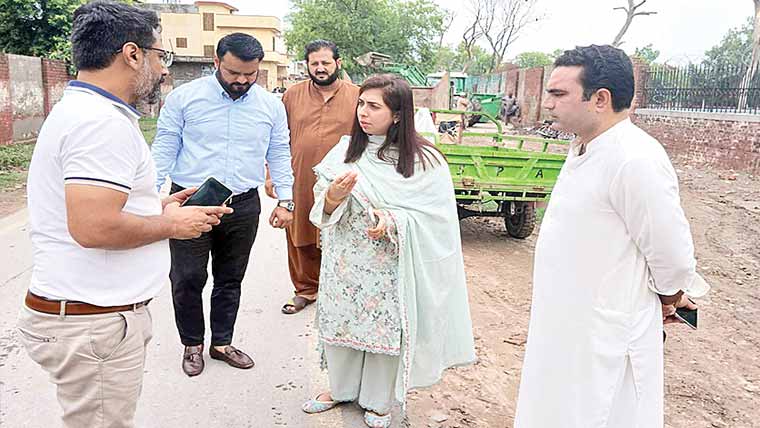 ایم ڈی ستھرا پنجاب کا مختلف علاقوں  کا دورہ، صفائی بہتر بنانے کی ہدایت
