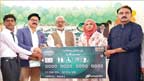 وہاڑی میں خصوصی بچوں کو ہمت کارڈز کی تقسیم کا آغاز 
