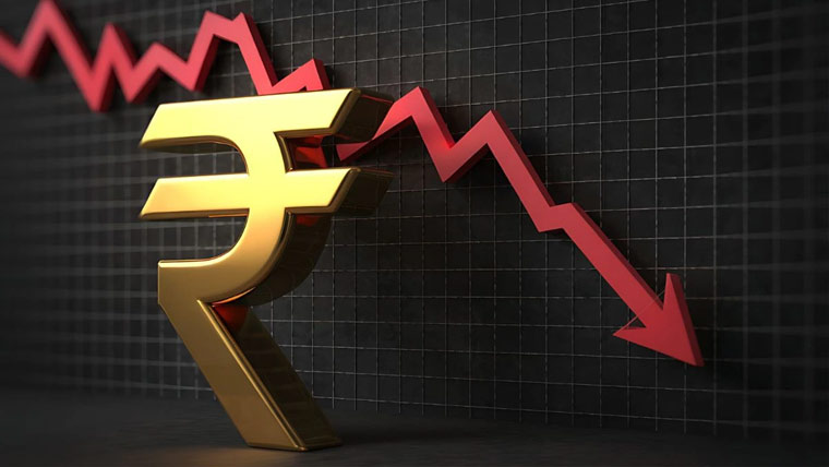بھارتی روپیہ تاریخ  کی کم ترین سطح پر آگیا