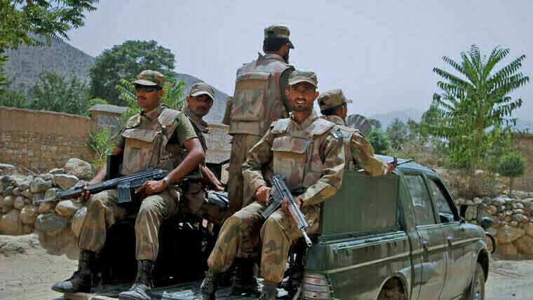 دہشتگرد مقامی سیاسی و انتظامی کمزوریوں سے فائدہ اٹھارہے