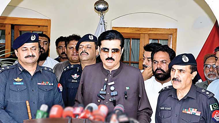  خیبرپختونخوا میں انٹیلی جنس بیسڈ  آپریشنز ناگزیر ، فیصل کنڈی 