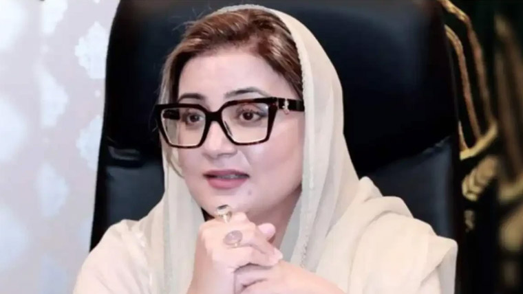پیپلز پارٹی الیکشن میں سنجیدہ ہوتی تو بلاول نہ بھاگتے :عظمیٰ بخاری