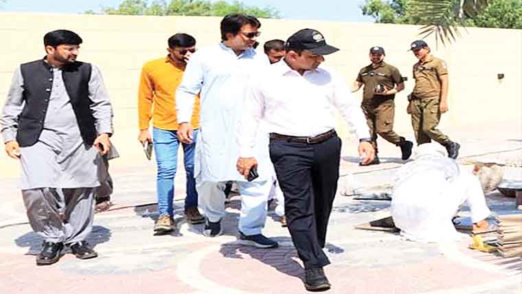 ڈپٹی کمشنرکا سول لائن میں زیر تکمیل  اربن بیو ٹیفکیشن پروجیکٹ کا دورہ