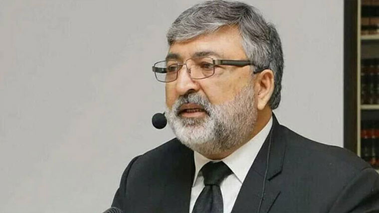 پاکستانی پاسپورٹ کی عالمی  درجہ بندی میں تنزلی، کامران  مرتضیٰ کا سینیٹ میں توجہ دلاؤ نوٹس 