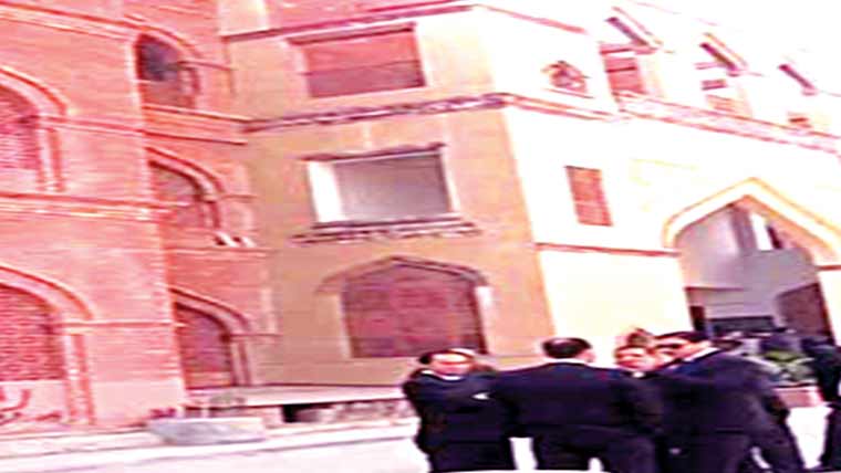 ملزم کی ضمانت کی درخواست پر ریکارڈ طلب 