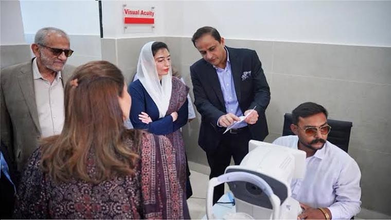 خاتون اوّل آصفہ بھٹو  زرداری کالیاری کے اسپینسر  آئی ہسپتال کا دورہ