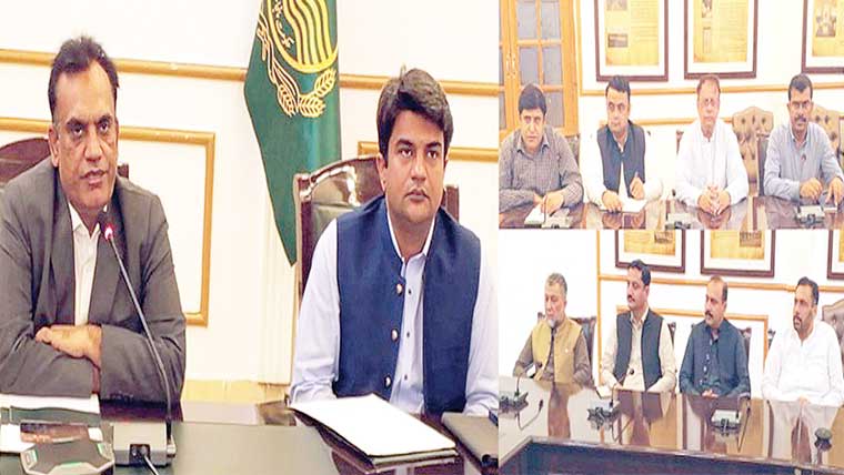 کمشنر کا دکانوں میں پانی داخل ہونے پر پر سخت برہمی کا اظہار 