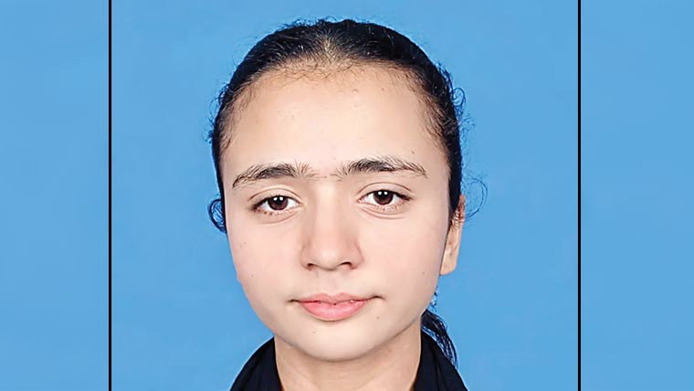 میٹرک امتحان میں او پی ایف  گرلز کالج ایف ایٹ کی طالبہ  انشراح فاطمہ کی نمایاں پوزیشن