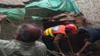 ہربنس پورہ :گھر کی چھت  گرنے سے 10 افراد  دب گئے ،5 کو نکال لیا گیا 